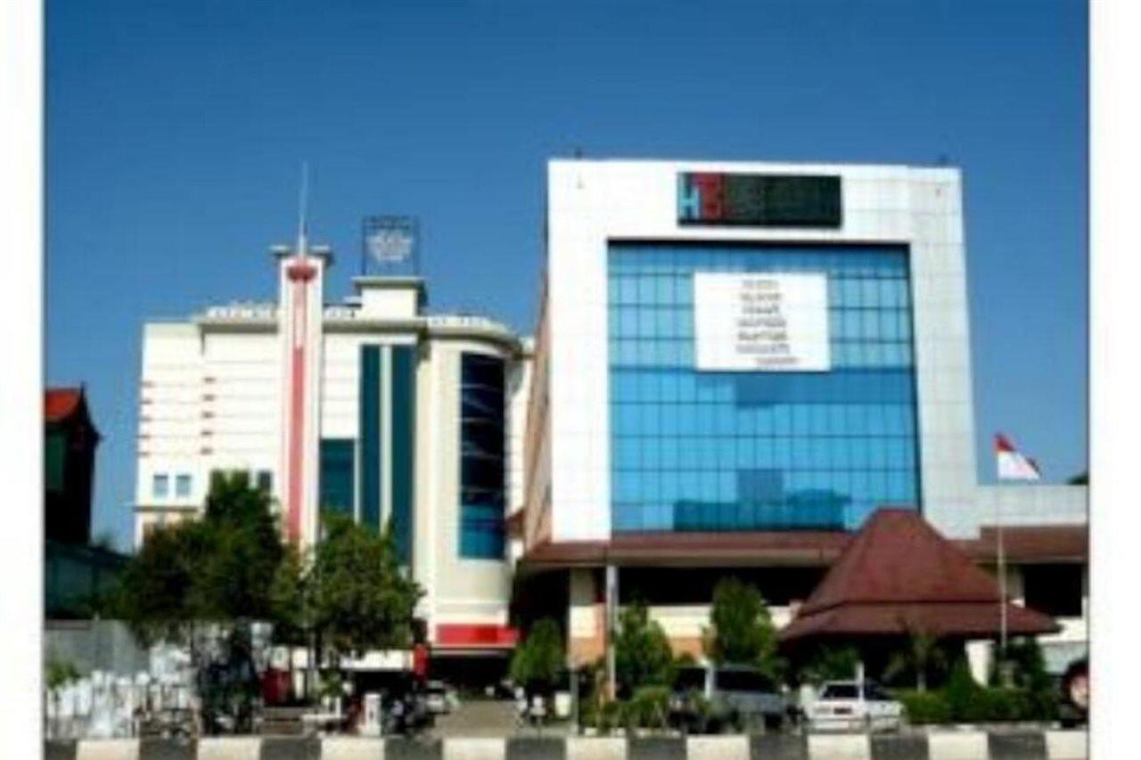 Banjarmasin Internasional Hotell Exteriör bild